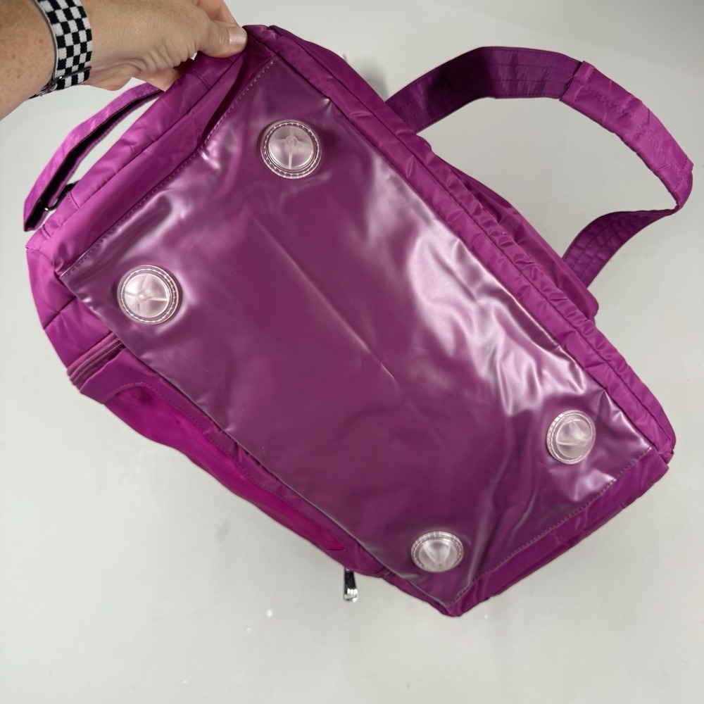 Lug PROPELLER Travel Duffel Bag Orchid Pink Nylon Weekender Carry All On - Picture 10 of 13